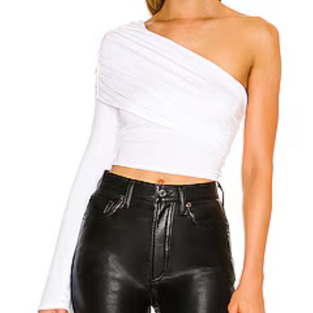 LOVERS AND FRIENDS - Saleya Top in White, one shoulder knit top